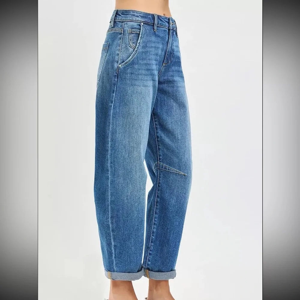 RISEN Slouchy Cropped Barrel Jeans With Cuffed Hem - Picture 3 of 6